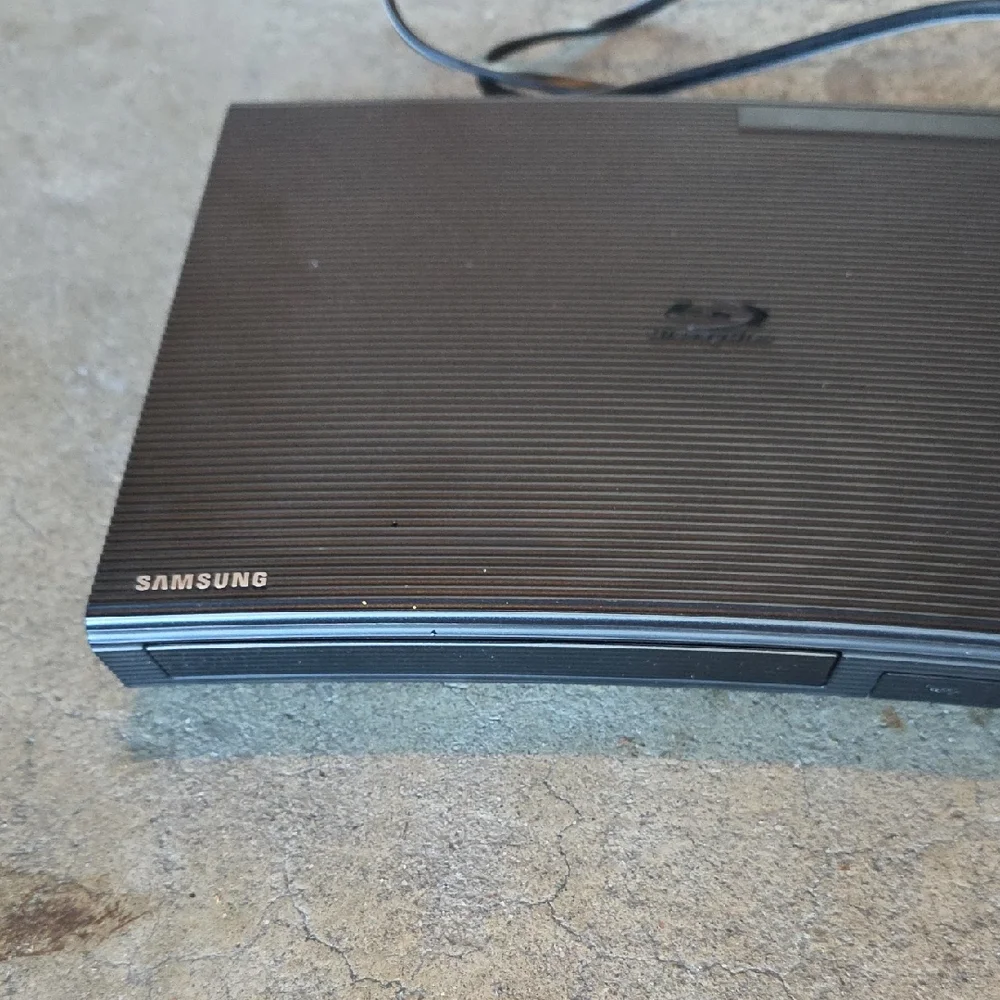Samsung Dark Brown Blu-ray Player